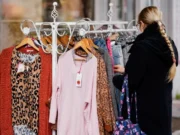 ЕС запретит уничтожение нераспроданных одежды и обуви